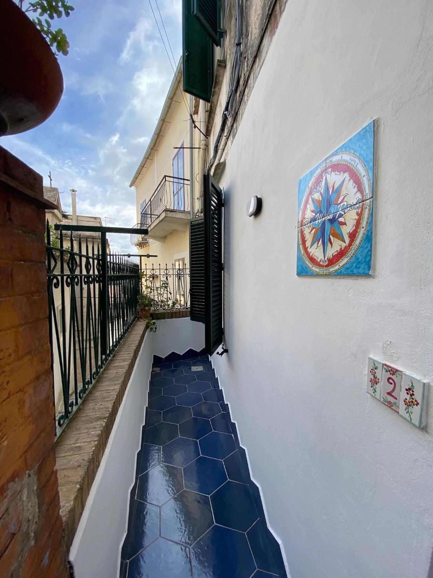 Casa Vacanza: The Wind Rose Vietri 外观 照片