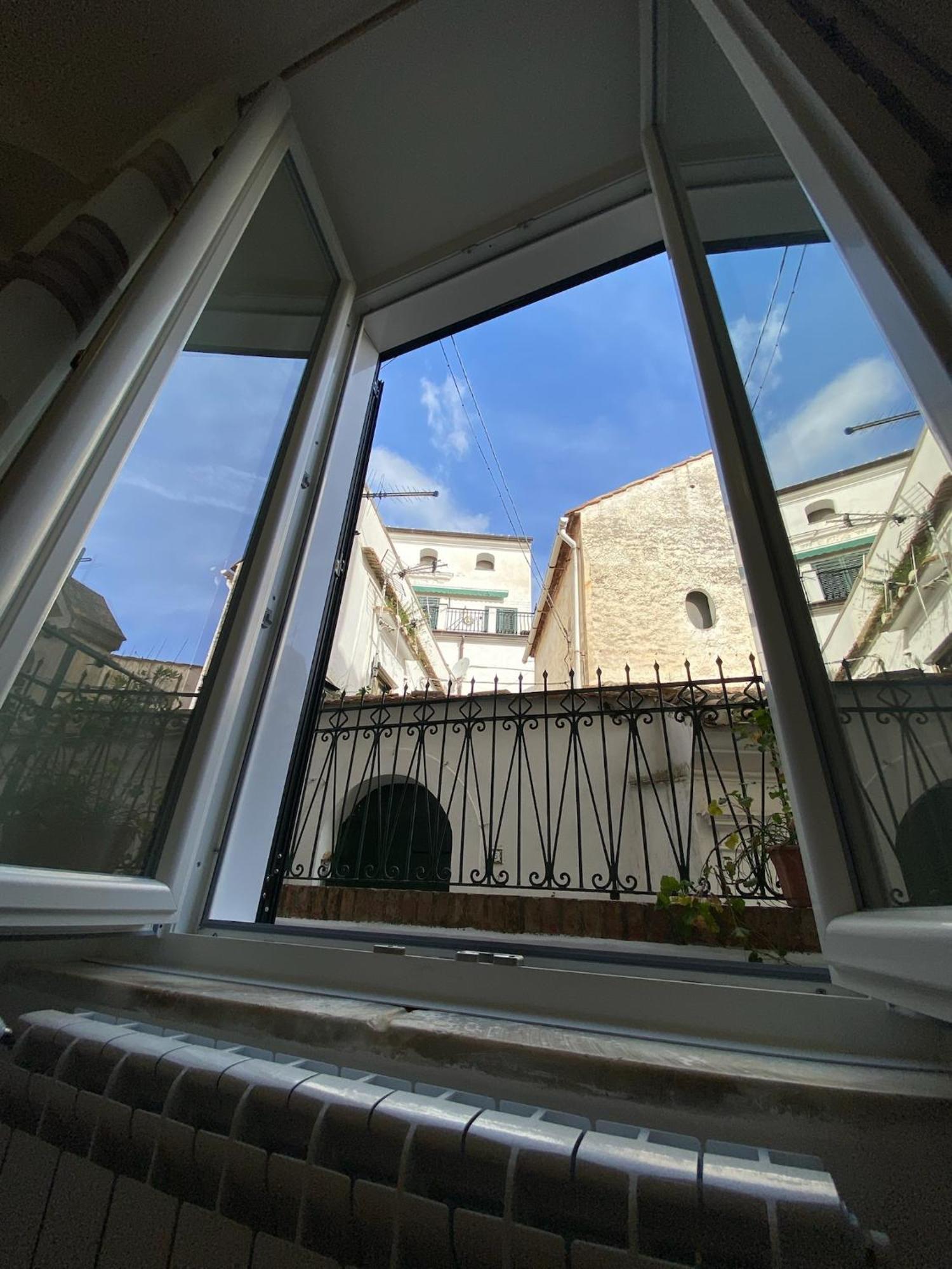 Casa Vacanza: The Wind Rose Vietri 外观 照片